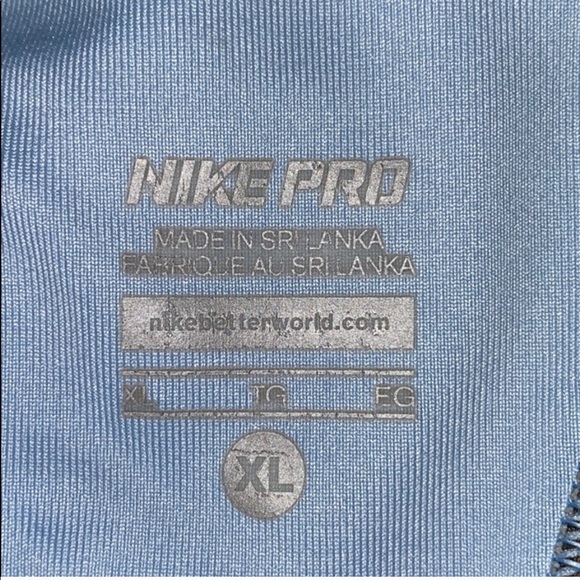 Nike Pro Sports Bra - Picture 4 of 5